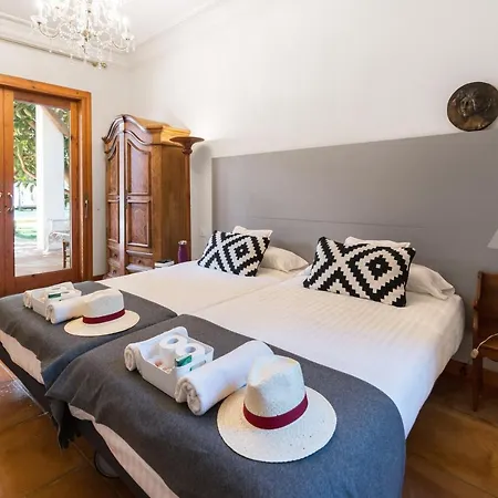 El Porto دينايا