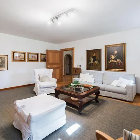 El Porto دينايا